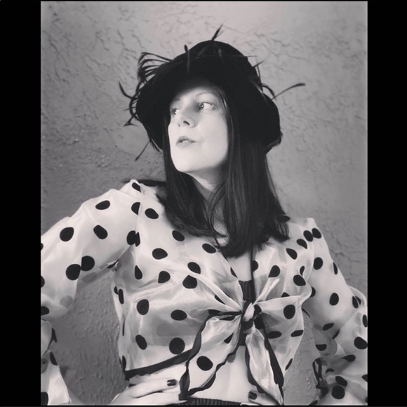 VTG 60’s CHRISTIAN DIOR Black Velvet Feather Hat - Picture 2 of 13